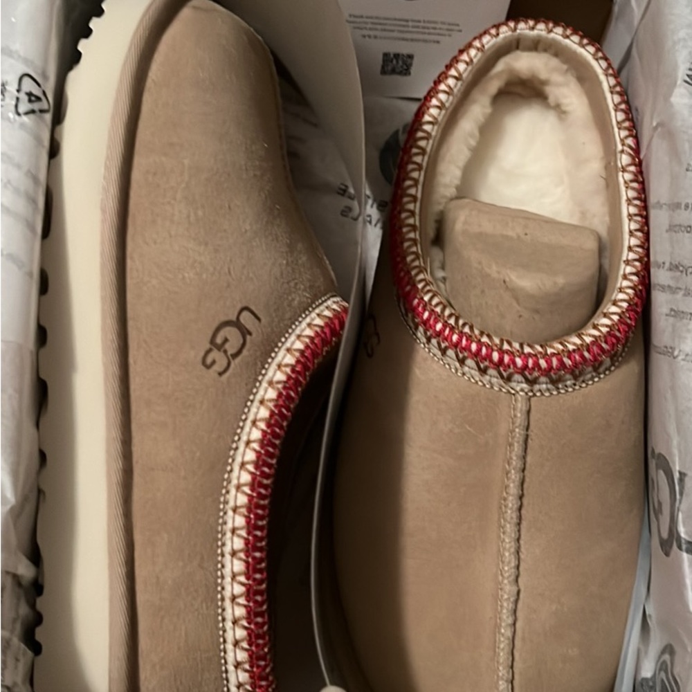 Ugg brand new